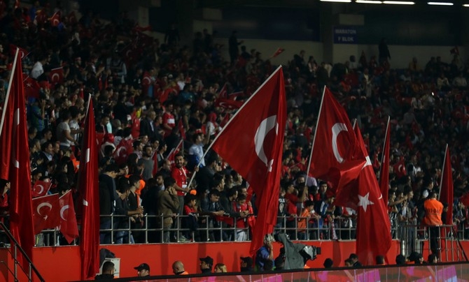 Türkiye - Bosna Hersek Rize'de hazırlık maçı yaptı 1
