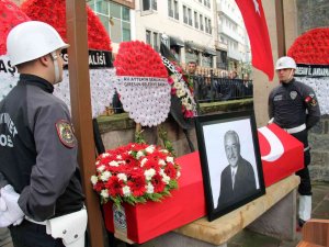 Giresun Eski Milletvekili Ve Sağlık Bakanlığı Müsteşarı Ergun Özdemir’e Son Görev