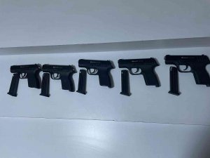 Ticari Taksiyle Yasa Dışı Silah Ticareti Yapan Zanlı Tutuklandı