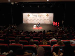 Kitap Fuar’ının 3. Gün Konuğu Ahmet Ümit Oldu