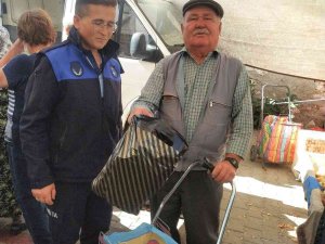 Kaybettiği Çantaya Zabıtanın Dikkatiyle Kavuştu