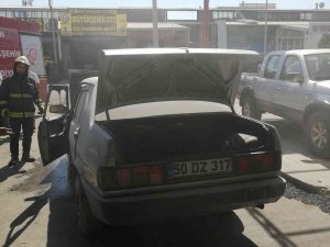 Tamir Edilen Otomobil Yandı