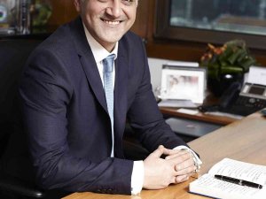 İ̇stanbul’da İki Avm’ye Güneş Enerjisi Santrali Kurulacak