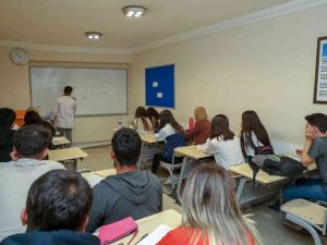 İ̇pekyolu Sürekli Eğitim Merkezi’nde Eğitim-öğretim Sezonuna Başladı
