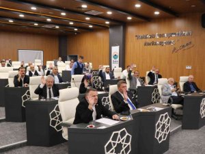 İ̇lkadım’da 20 Milyonluk Kredi Talebi Oybirliği İle Geri Çekildi