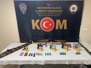 Kastamonu’daki “Müsilaj-2 Operasyonu”nda 5 Kişi Yakalandı