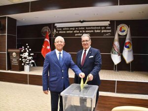 Söke Ticaret Borsası’nda Başkanlar Güven Tazeledi