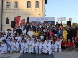 Sivas’ta Amatör Spor Haftası Renkli Etkinliklerle Başladı