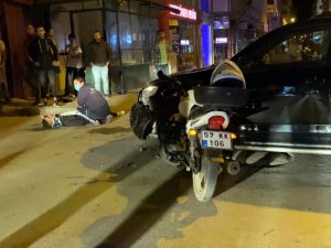Motosiklet Cipe Saplandı: 2 Yaralı