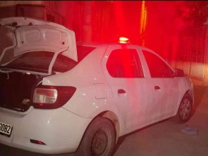 Bursa’da Çalıntı Araçla Polisten Kaçtı: 30 Kilometre Sonra Aracın Altında Kıskıvrak Yakalandı