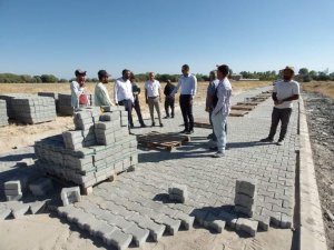 Adilcevaz’da Yol Asfaltlama Çalışması