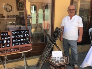 ’Sedef Kakma’ Sanatını Sergilemek İçin Yüzlerce Kilometre Yol Geldi