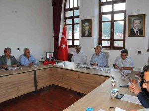 Akşehir Belediyesi Meclis Üyesi Hüseyin Uyar Dualarla Anıldı