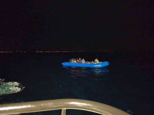 Ayvalık Açıklarında 72 Düzensiz Göçmen Kurtarıldı