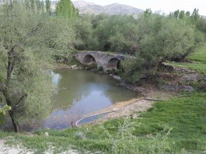 7 Asırlık Hançalar Köprüsü’nün Restorasyonu İçin İlk Adım Atıldı
