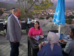 Başkan Otgöz, Üniversite Gençliği İle Buluştu