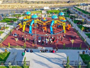 Cevher Dudayev Mahallesi’nde Yeni Park Göz Kamaştırıyor