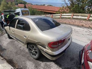 İ̇ki Otomobilin Çarpıştığı Kazada 10 Yaşındaki Çocuk Yaralandı