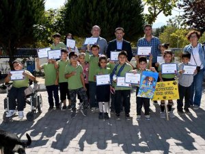 Minik Öğrencilerden Can Dostlara Ziyaret