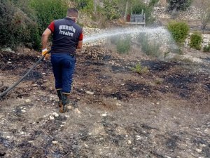 Bahçesindeki Yangını Söndürürken Kalp Krizi Geçirdi, Hayatını Kaybetti