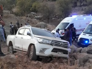 Derecik’te Trafik Kazası: 3 Yaralı