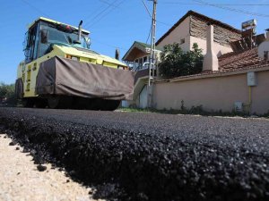 Suluova Belediyesi 3 Ayda 25 Kilometre Yolu Asfaltladı