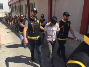 Adana’da Eylül Ayında Yakalanan 232 Hırsızlık Zanlısından 168’i Tutuklandı