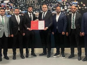 Ak Parti Yakutiye Gençlik Kolları İ̇lçe Başkanı Ubeydullah Bekmez Oldu