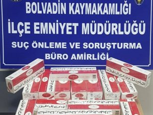Tır Şoförü Kaçak Sigara Satarken Suçüstü Yapıldı