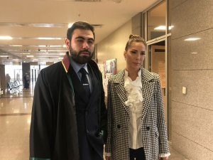 Tuğba Özerk Tek Celsede Boşandı