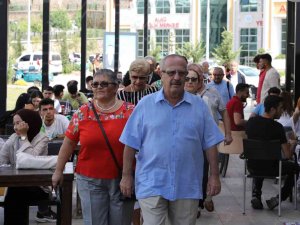 60+ Tazelenme Üniversitesinde İlk Ders Heyecanı