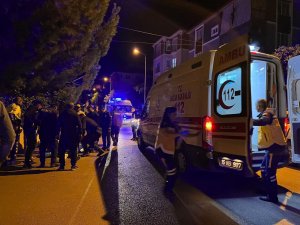 Bucakta Bıçaklı Kavga: 1’i Ağır 2 Yaralı