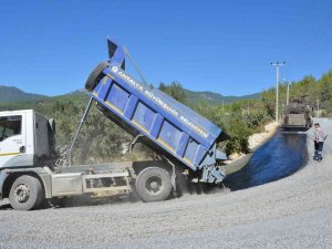Alanya Üzümlü Yolu Asfaltlandı