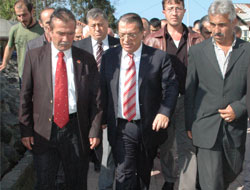 Mesut Yılmaz Rize'de