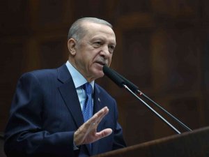 Cumhurbaşkanı Erdoğan: “Dürüstsen, Samimiysen Çözümü Yasa Değil Anayasa Düzeyinde Sağlayalım"