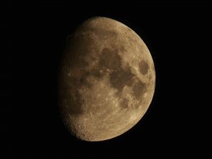 Bitlis’te ‘Şişkin Ay’ Hayran Bıraktı