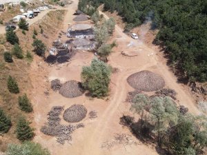 Gümüşhane’de ‘Torlakçılar’ Ekmeklerini Ateş Ve Külden Çıkarıyor