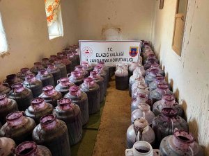 Elazığ’da 8 Ton Kaçak Şarap Ele Geçirildi