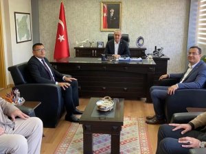 Başkan Öner Alaşehir’de İncelemelerde Bulundu