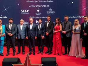 Seçer: "İ̇ş İnsanlarına Gönlümüz De Açık Kapımız Da"