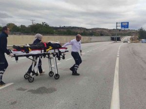D100’de Kamyonun Çatptığı Yaşlı Adam Ağır Yaralandı