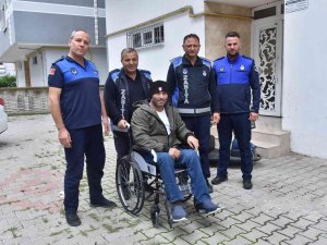 Tekkeköy’de Zabıtadan Örnek Davranış