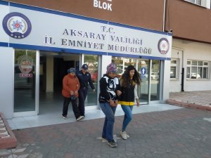 Aksaray’da İnşaattan Hırsızlık Yapan 2 Kadın Yakalandı