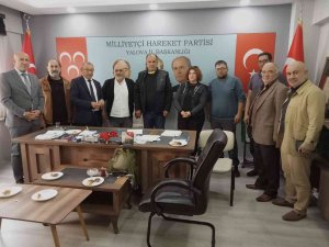 Yalova’da İ̇yi̇ Parti’den İstifa Eden 4 Kişi Daha Mhp’ye Katıldı