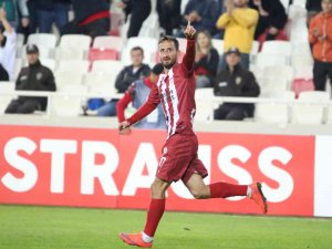 Sivasspor’da Erdoğan Yeşilyurt Gol Sayısını 2’ye Çıkardı