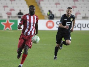 Uefa Konferans Ligi: Sivasspor: 3 - Ballkani: 4 (Maç Sonucu)
