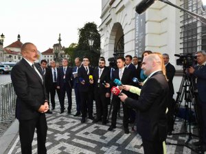 Azerbaycan Cumhurbaşkanı Aliyev: “Her Seferinde Barışa Biraz Daha Yaklaşıyoruz”