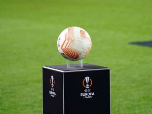 Uefa Avrupa Ligi: Fenerbahçe: 0 - Aek Larnaca: 0 (Maç Devam Ediyor)