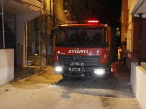 Oturduğu Binanın Merdivenlerini Yakan Kişi Operasyonla Yakalandı