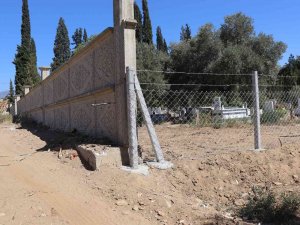 Dallıca Mezarlığı Çevre Düzenlemelerinde Sona Gelindi